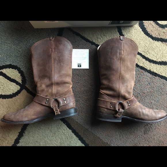 COPY - Frye Wyatt Harness Leather Boots - Size 8 - Picture 4 of 11